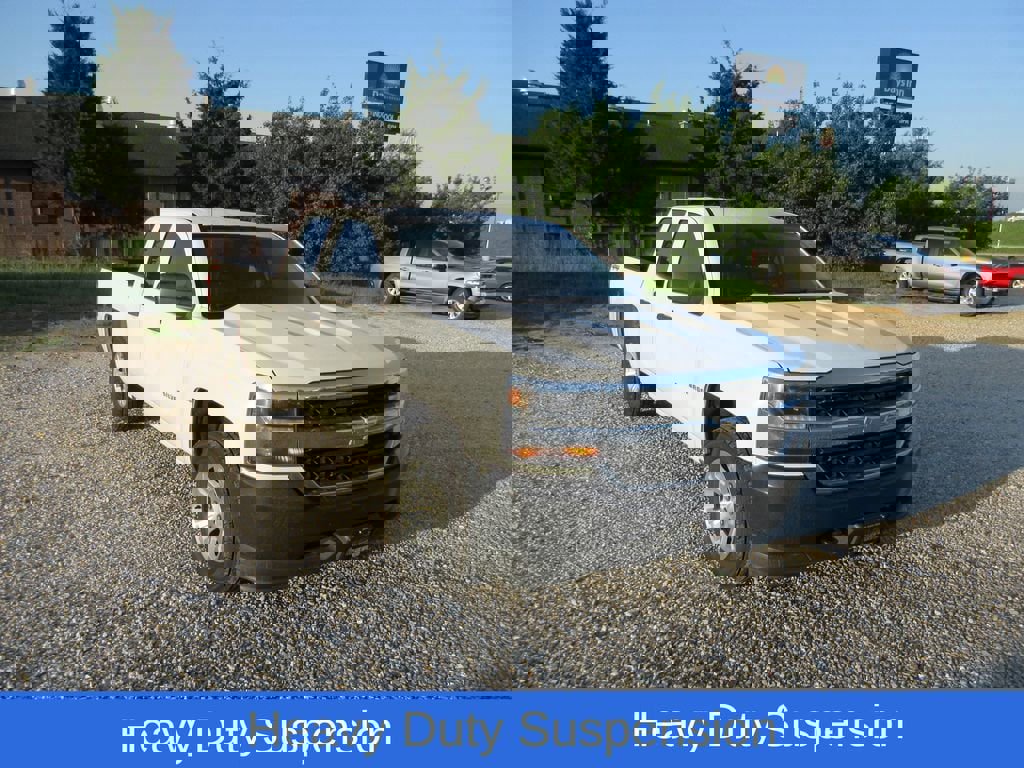 Used 2019 Chevrolet Silverado 1500 W/T w/ WT Convenience Package image 2