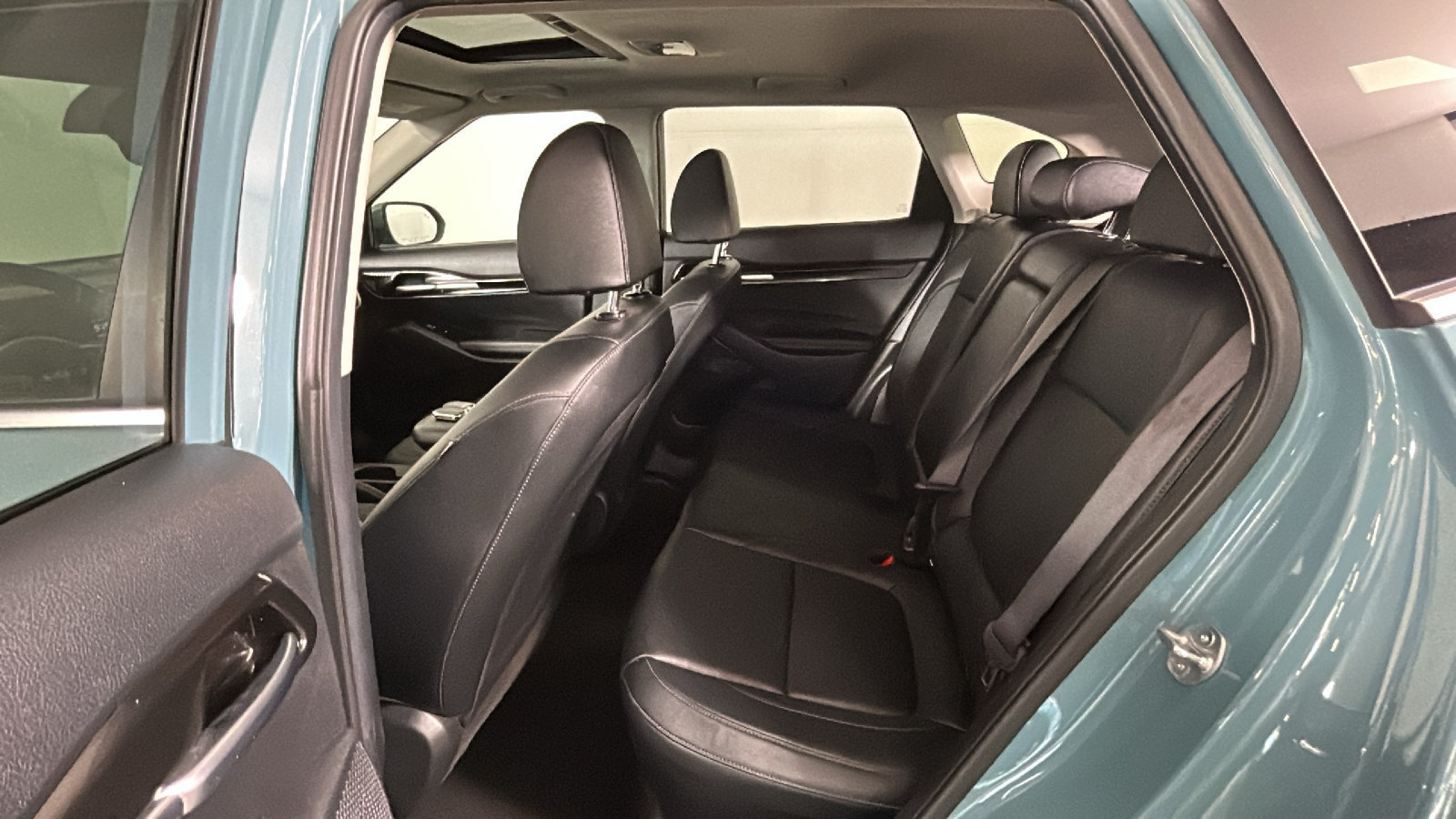 Used 2025 Kia Seltos EX w/ EX Sunroof Package AWD/4WD image 33