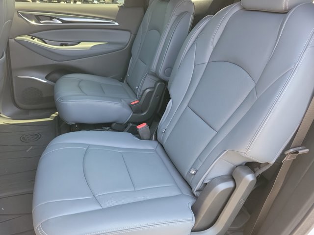 Used 2022 Buick Enclave Essence w/ Experience Buick Package FWD image 16