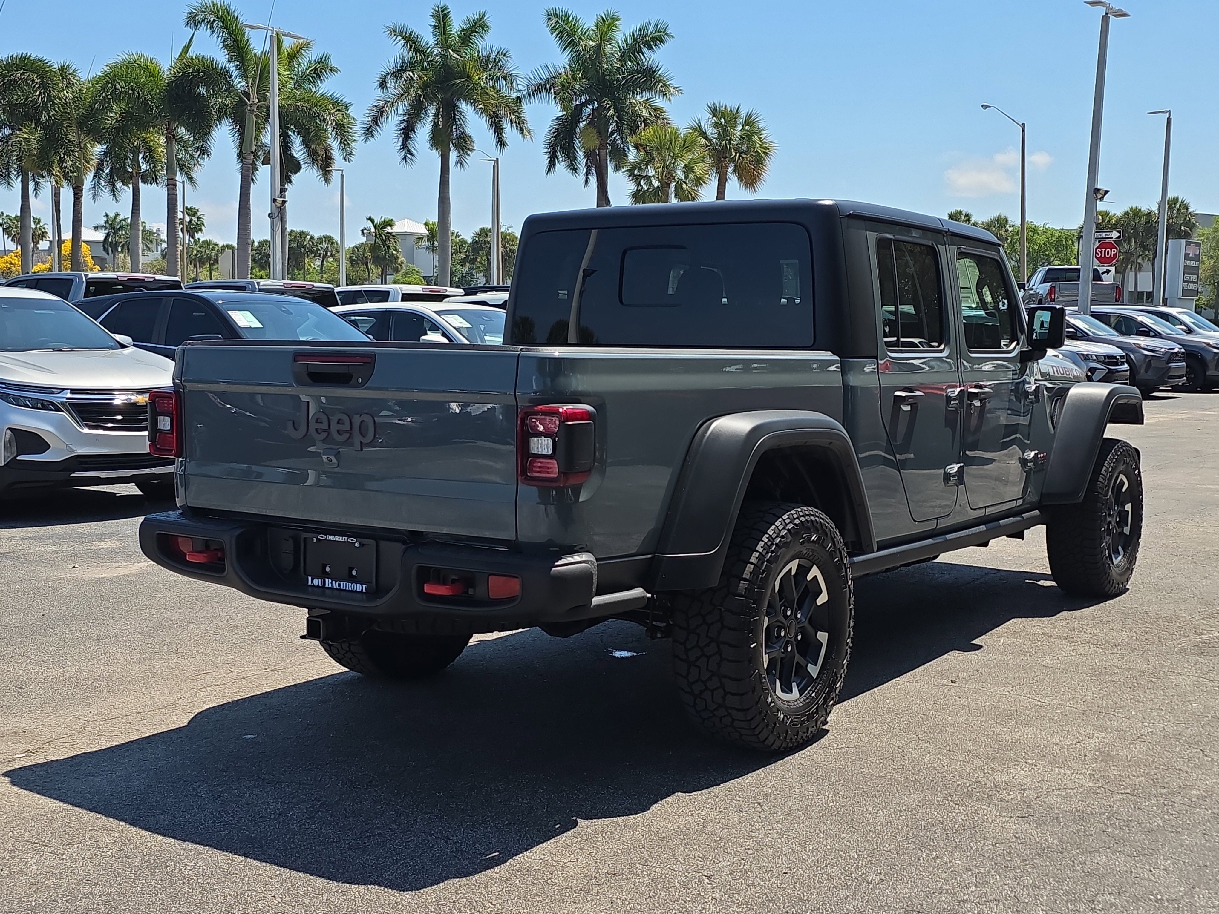 Used 2026 Jeep Gladiator Rubicon AWD/4WD image 7