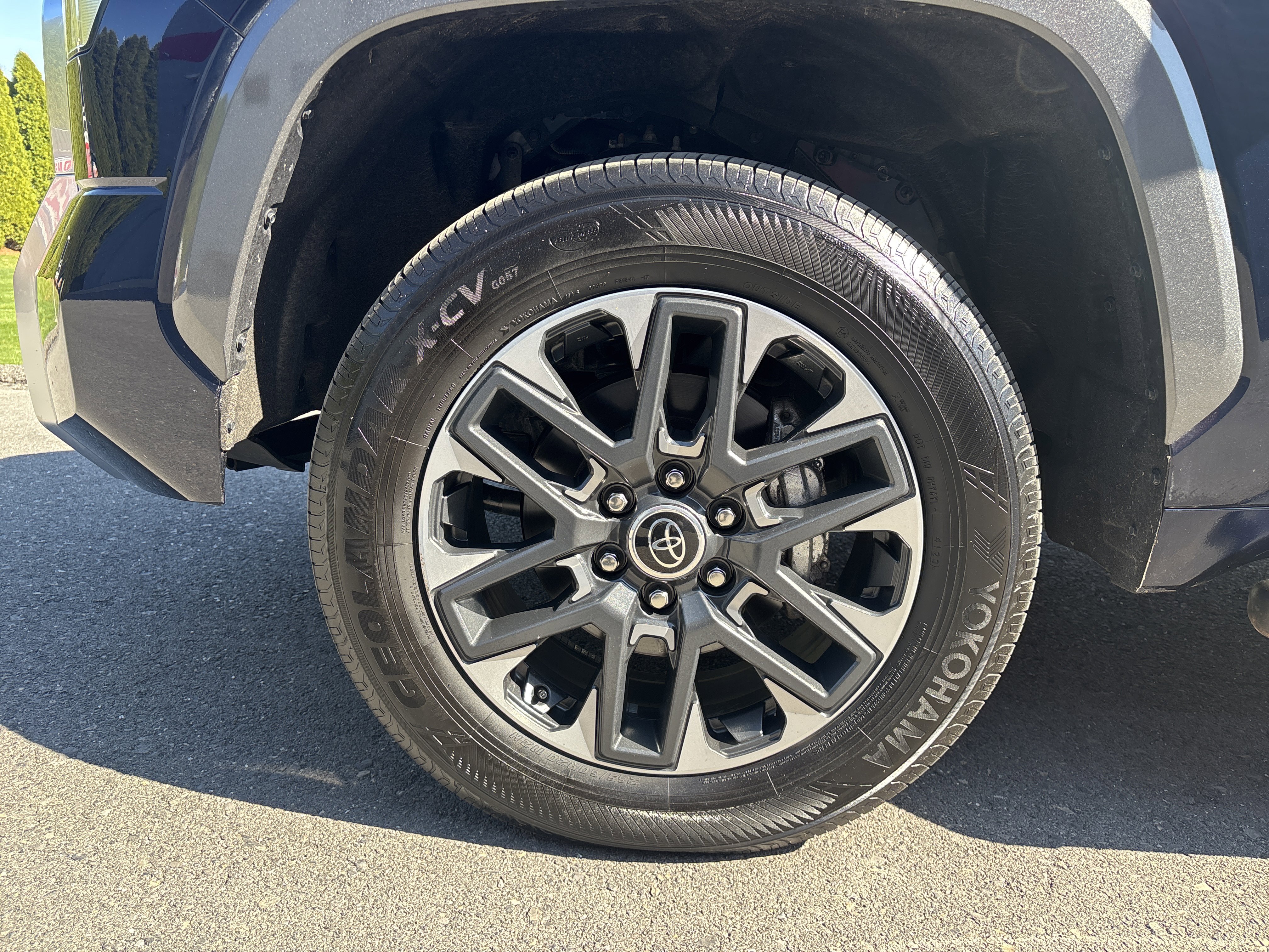 Used 2024 Toyota Tundra Limited image 10