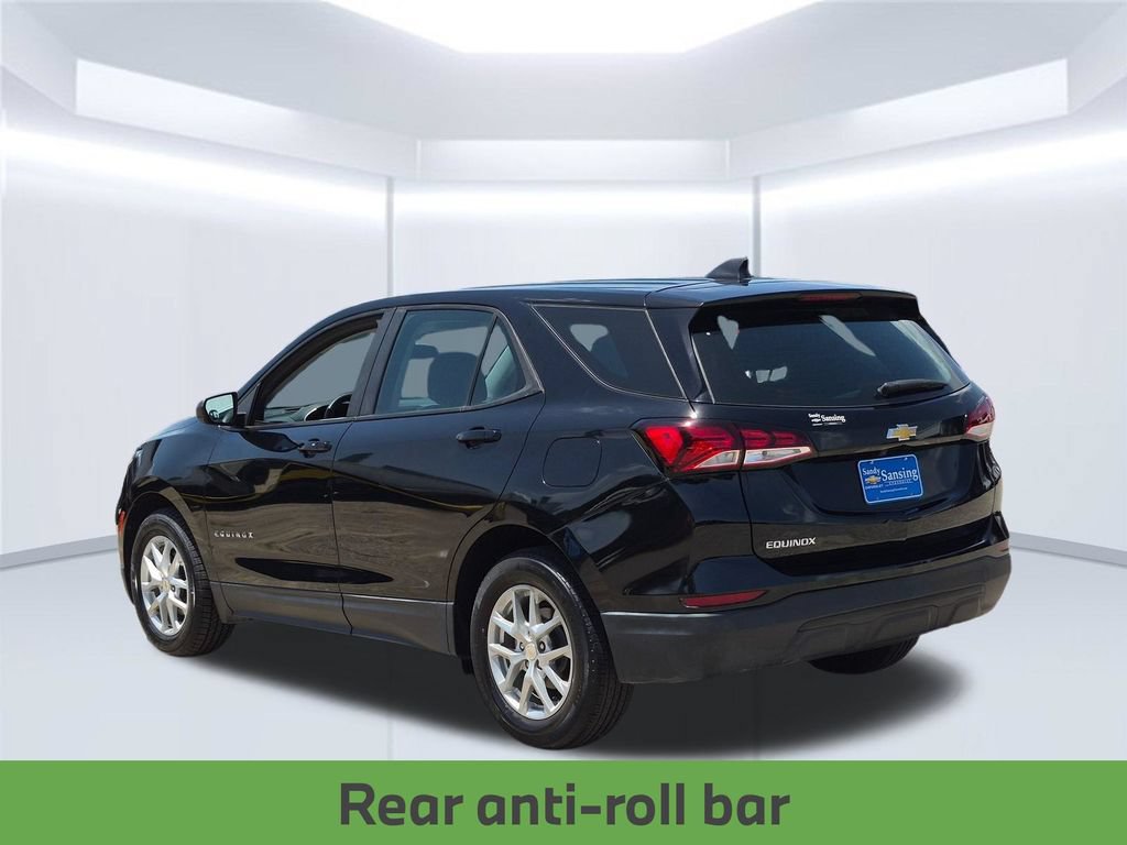 Used 2023 Chevrolet Equinox LS FWD image 4