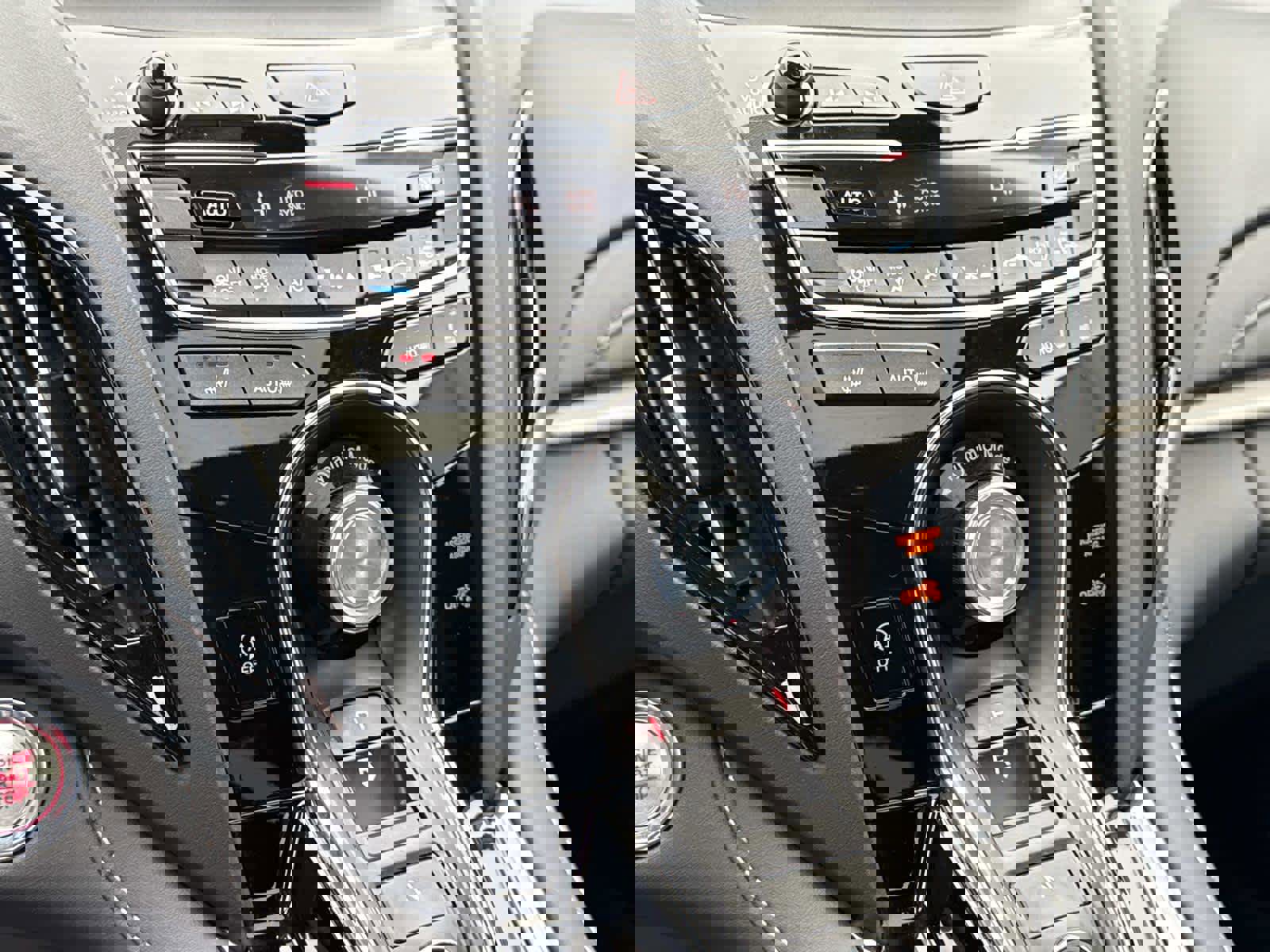 Used 2024 Acura RDX SH-AWD w/ Technology Package image 21