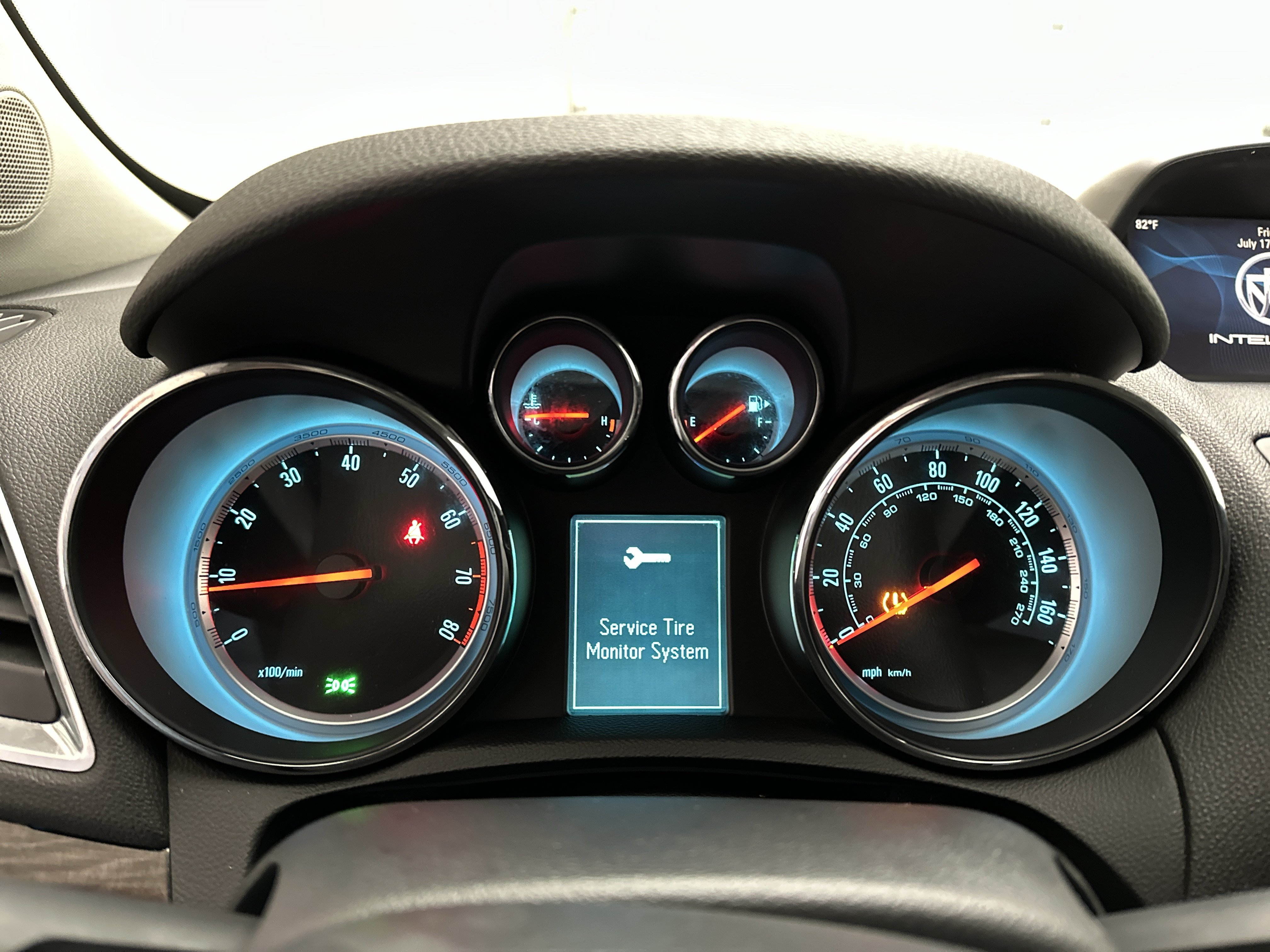 Used 2016 Buick Encore FWD image 21