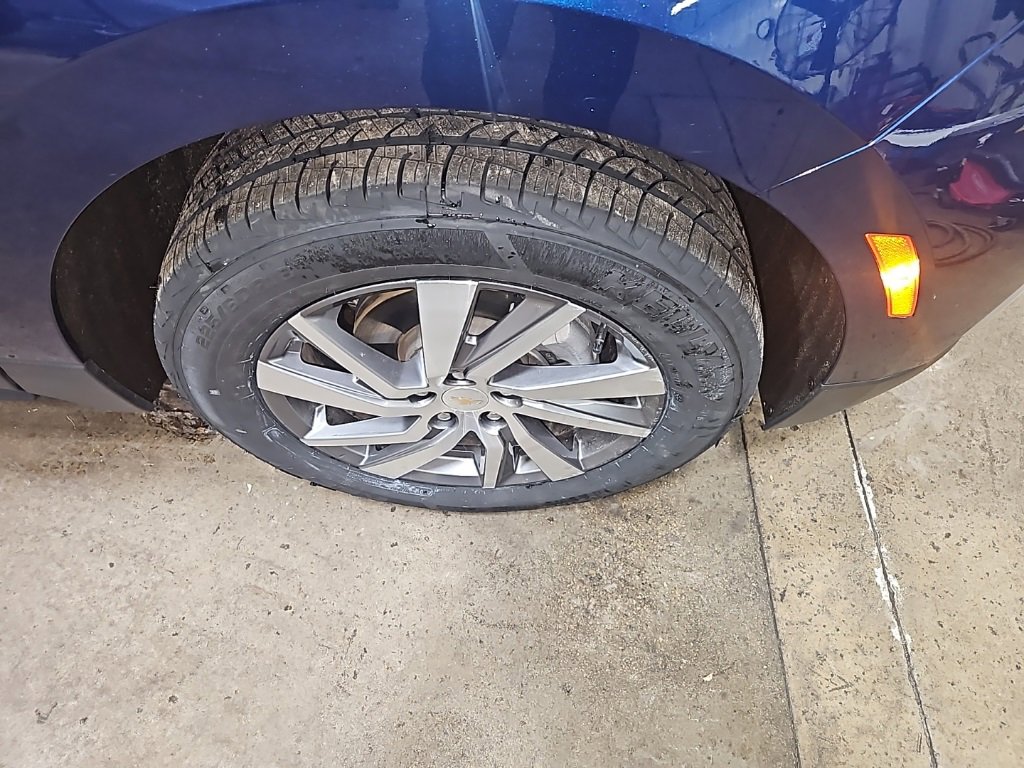 Used 2023 Chevrolet Equinox LT image 10