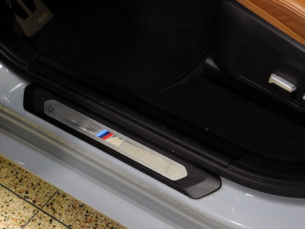 Used 2023 BMW X4 xDrive30i image 26