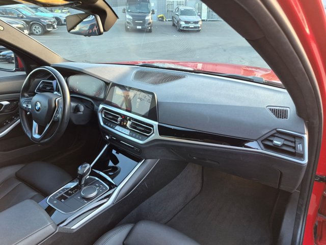 Used 2019 BMW 330i Sedan w/ Convenience Package RWD image 21