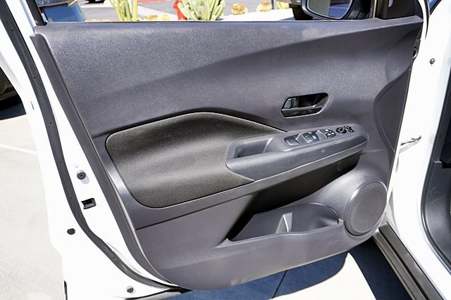 Certified 2024 Nissan Kicks S FWD image 30