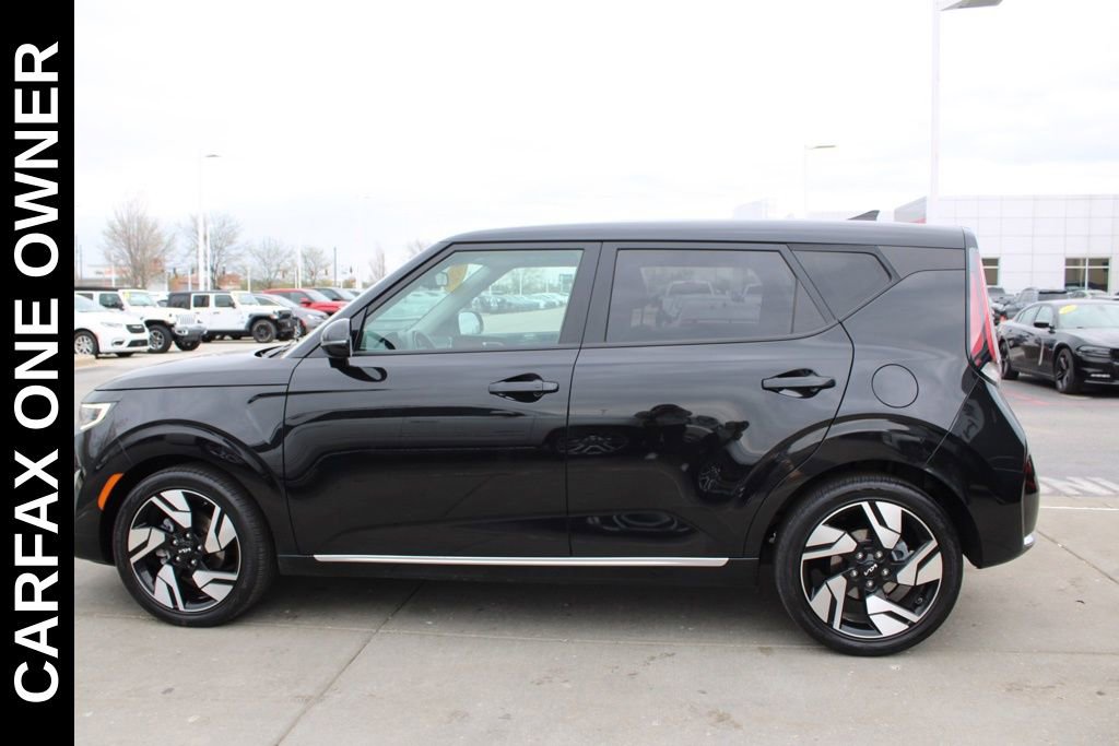 Used 2023 Kia Soul GT-Line w/ GT-Line Technology Package FWD image 4