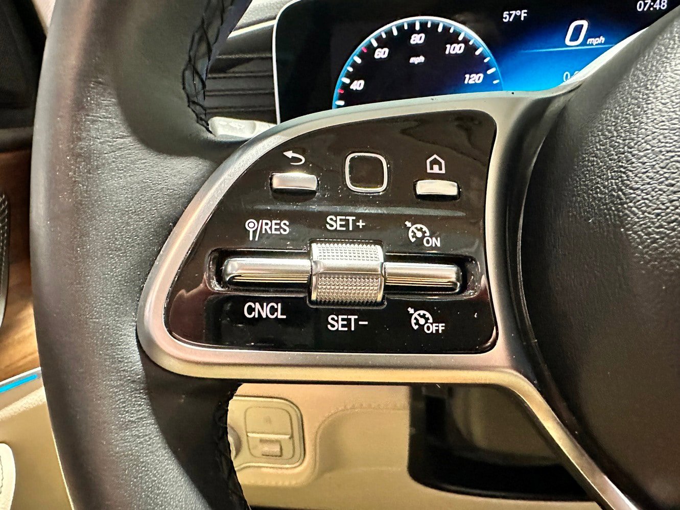 Certified 2022 Mercedes-Benz GLE 350 4MATIC image 19
