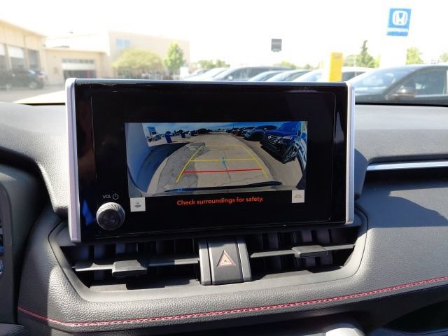 Used 2023 Toyota RAV4 SE w/ Weather & Moonroof Package AWD/4WD image 17