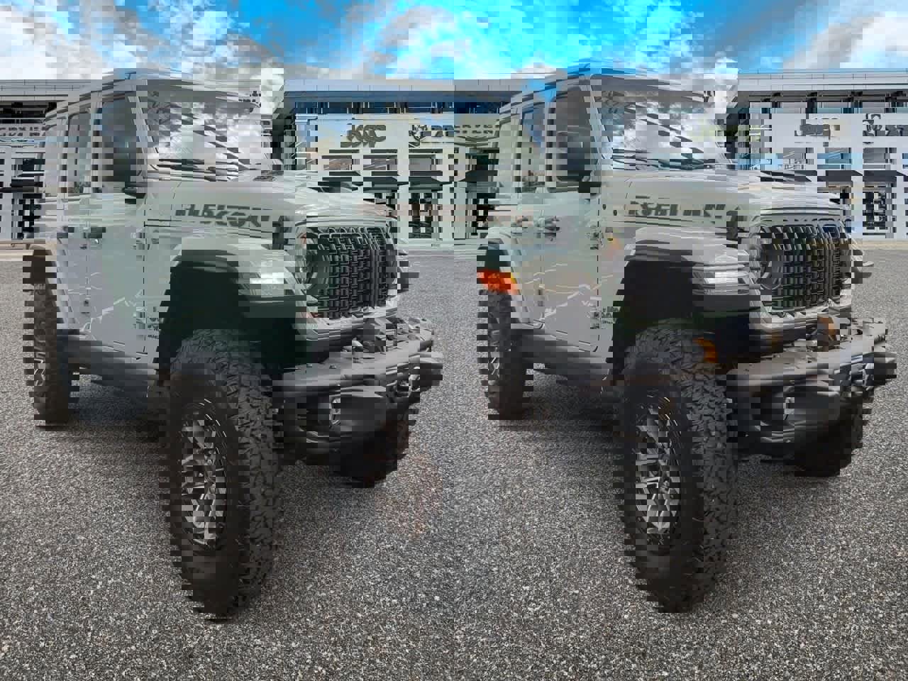 Used 2024 Jeep Wrangler Unlimited Rubicon 392 image 2