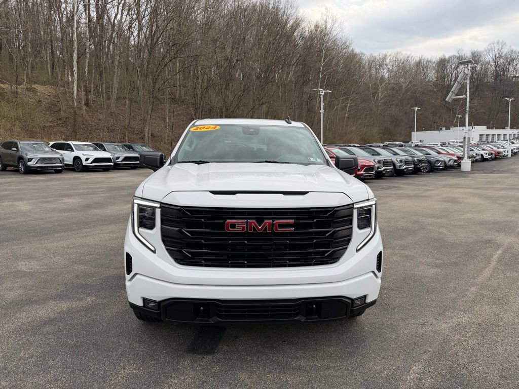 Used 2024 GMC Sierra 1500 Elevation AWD/4WD image 7