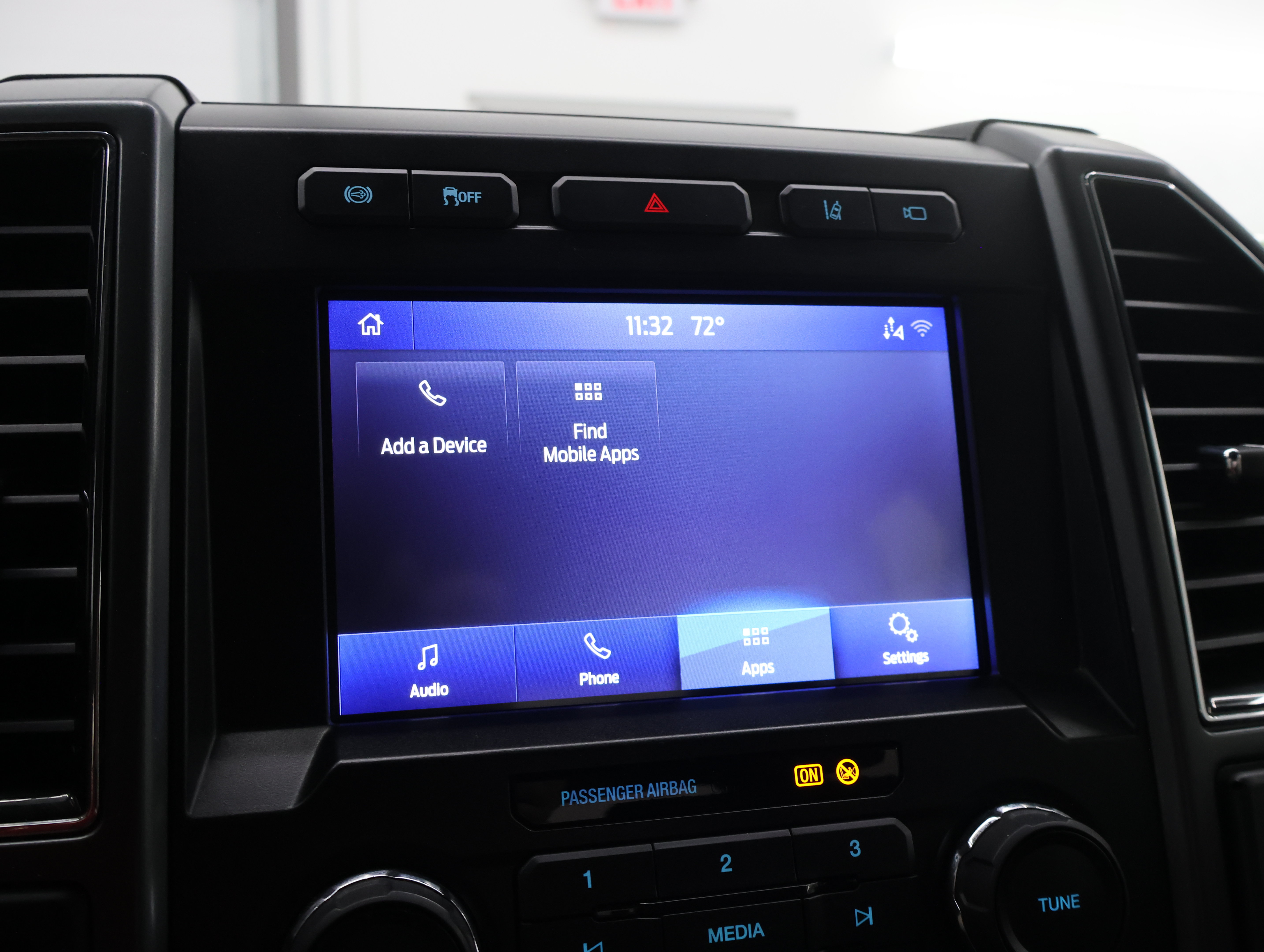 Used 2021 Ford F250 XLT w/ XLT Premium Package AWD/4WD image 52