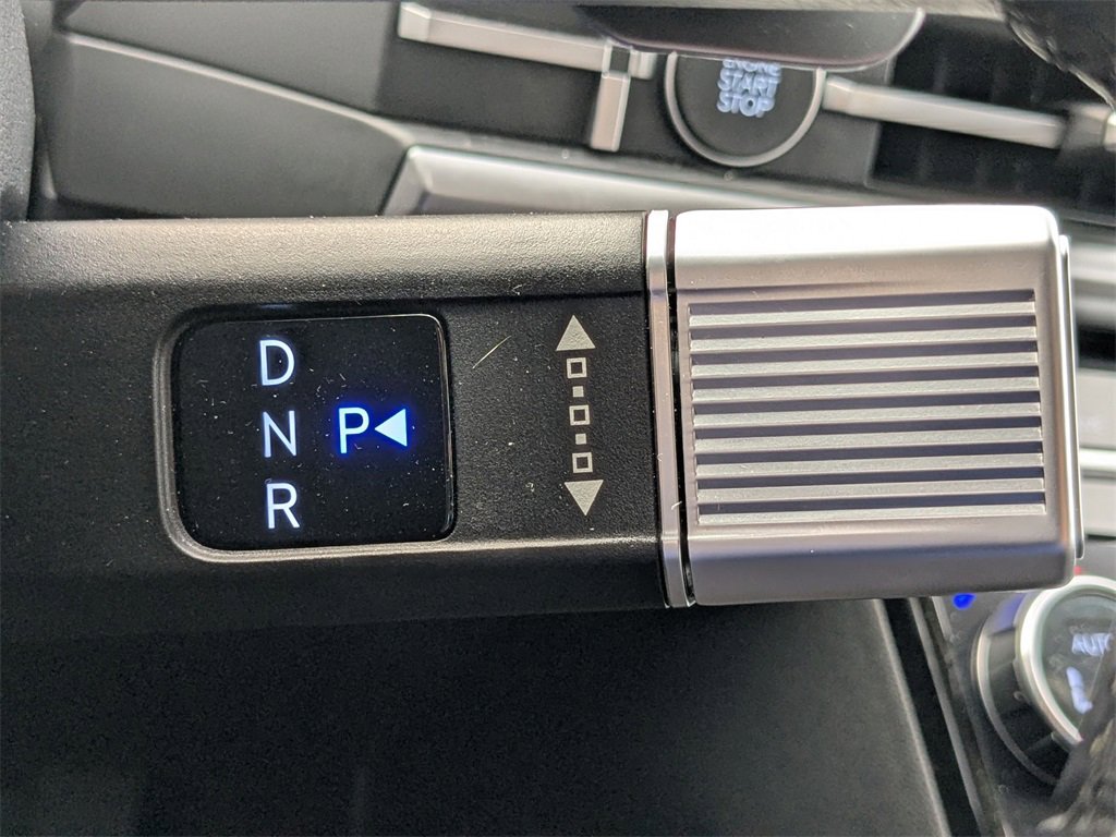 Used 2024 Hyundai Santa Fe XRT image 12