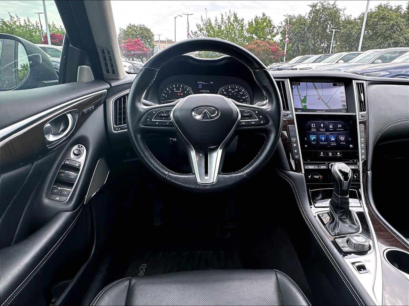 Used 2018 INFINITI Q50 Luxe w/ Sensory Package (Luxe) RWD image 11