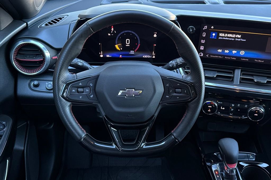 Certified 2024 Chevrolet Trax RS image 16