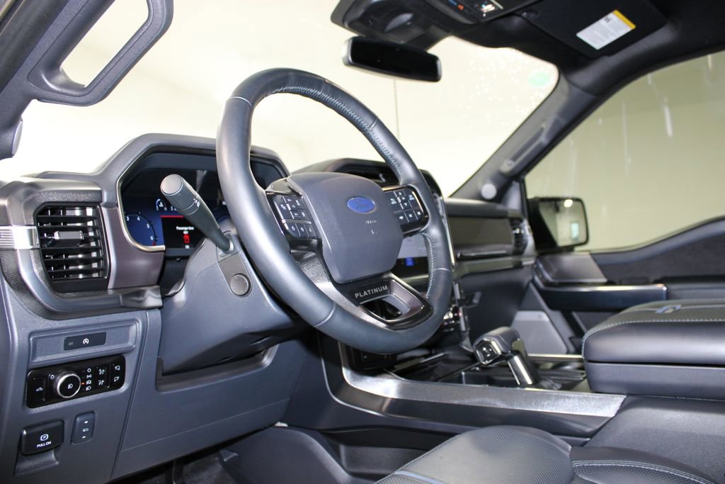 Used 2025 Ford F150 Platinum image 23