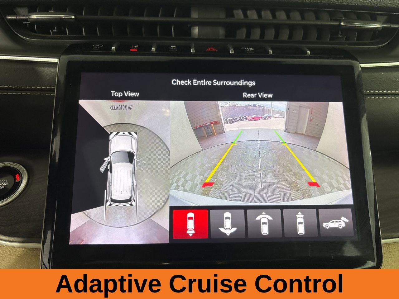 Used 2024 Jeep Grand Cherokee Limited w/ Luxury Tech Group II image 18