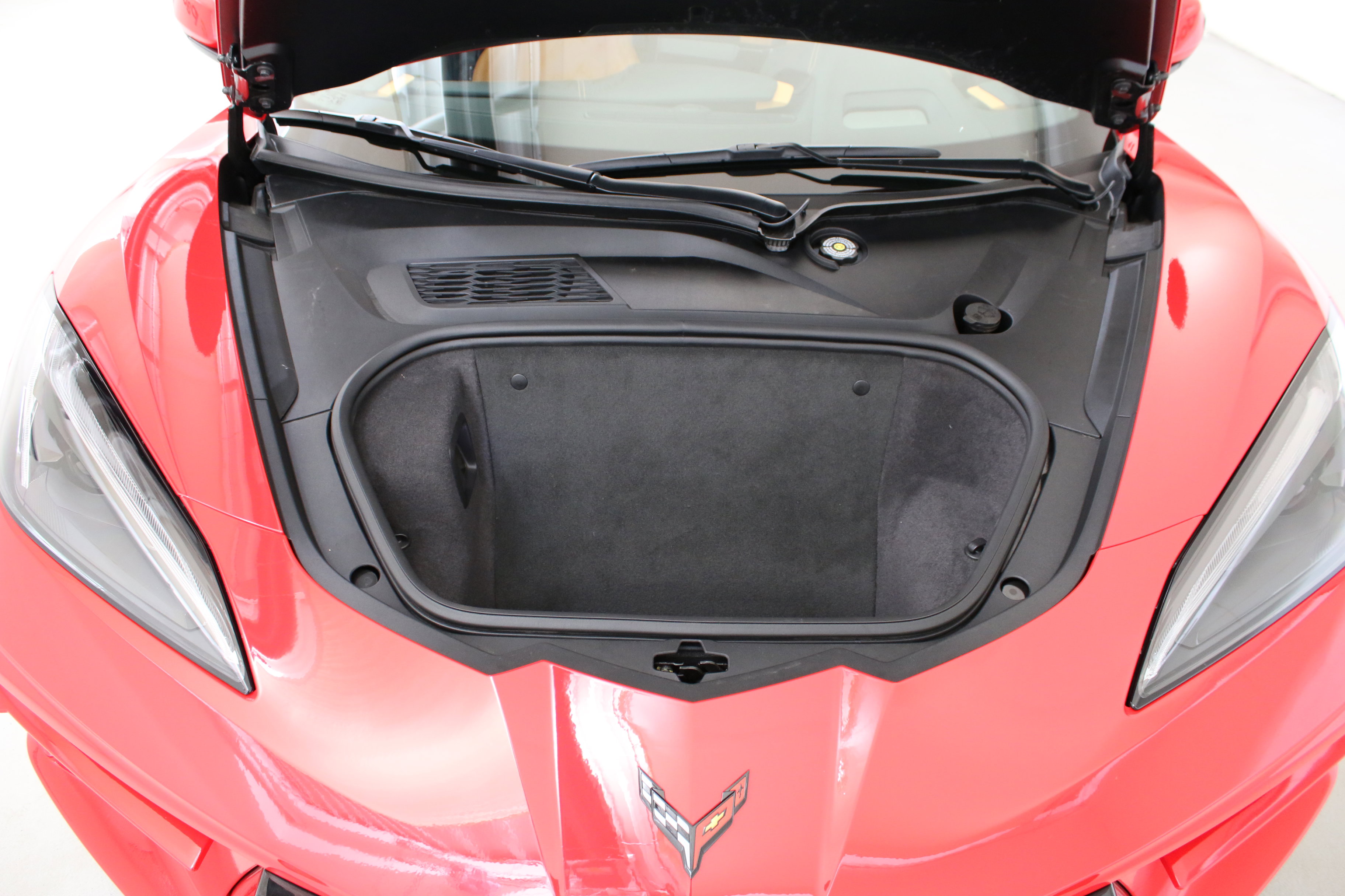 Used 2023 Chevrolet Corvette Stingray Preferred Cpe w/ Battery Protection Package RWD image 31