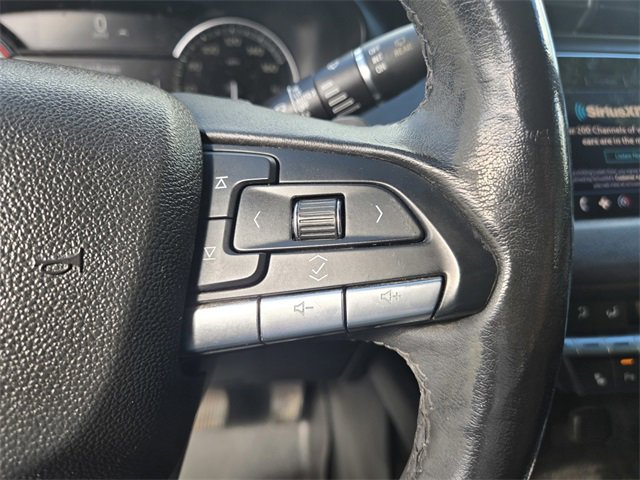 Used 2020 Cadillac XT4 Premium Luxury w/ Cold Weather Package image 25