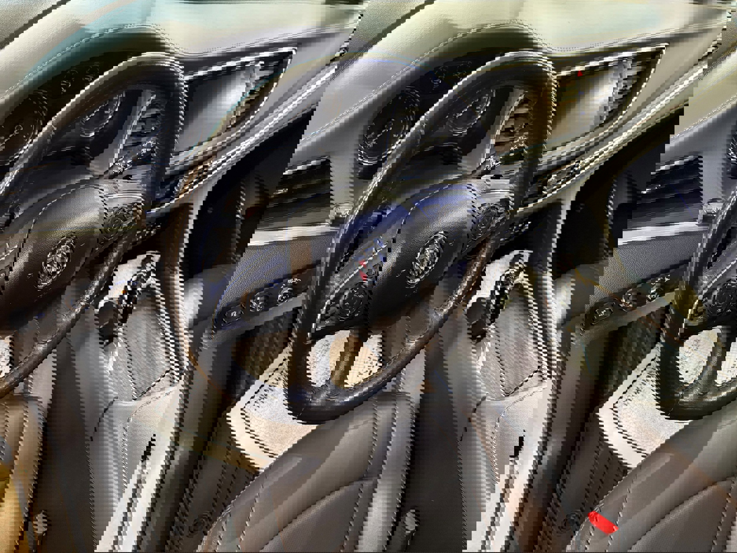 Used 2020 Buick Enclave Premium w/ Surround and Sites Package image 47