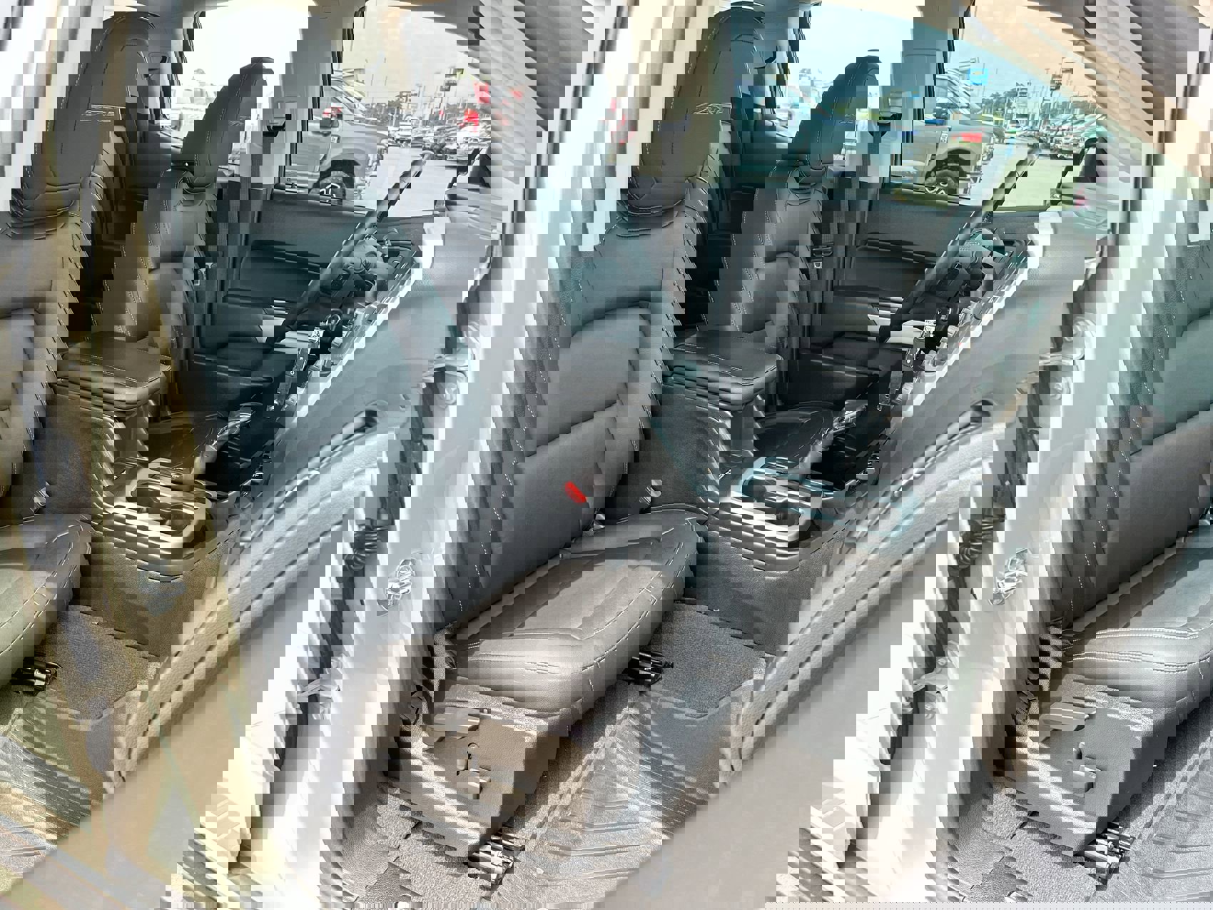 Used 2022 Chevrolet Colorado ZR2 image 22