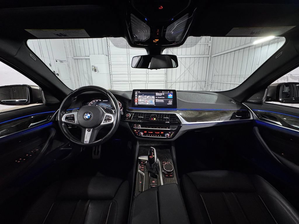 Used 2023 BMW M550i xDrive AWD/4WD image 23