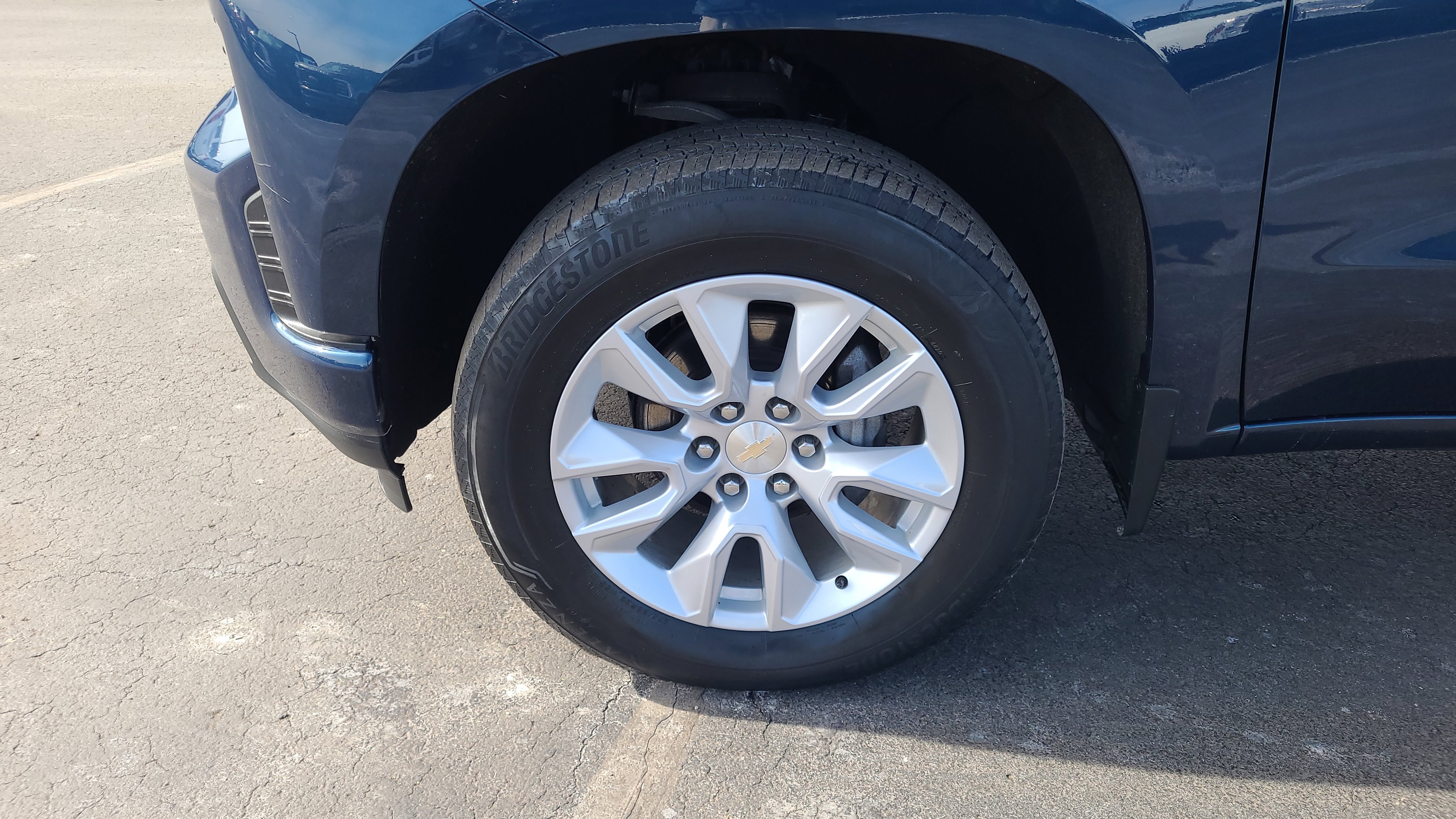 Used 2021 Chevrolet Silverado 1500 Custom image 11