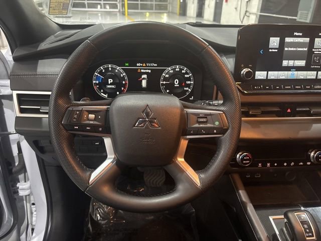 Used 2023 Mitsubishi Outlander Ralliart image 15