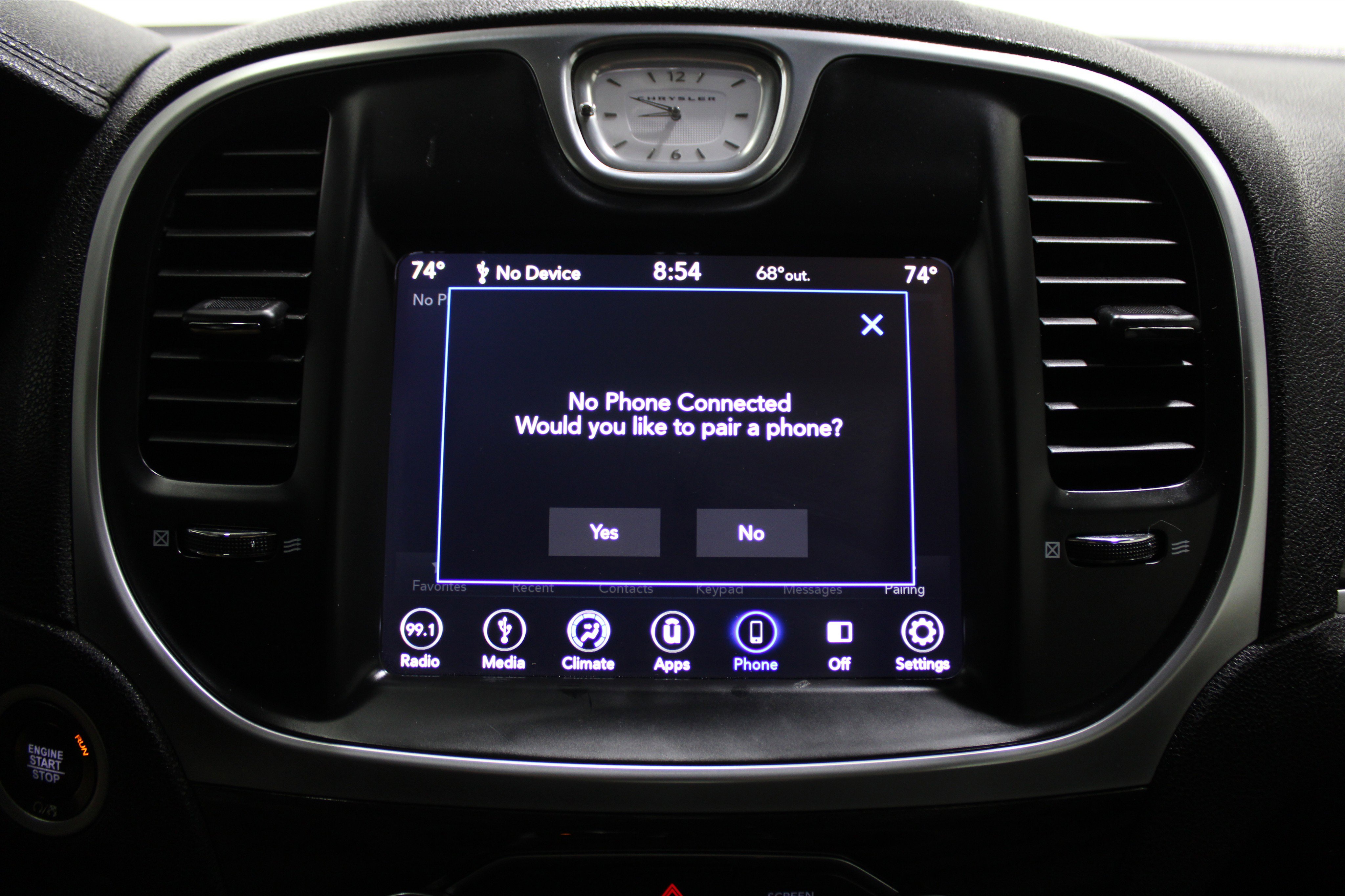 Used 2019 Chrysler 300 Touring w/ Sport Appearance Package image 18