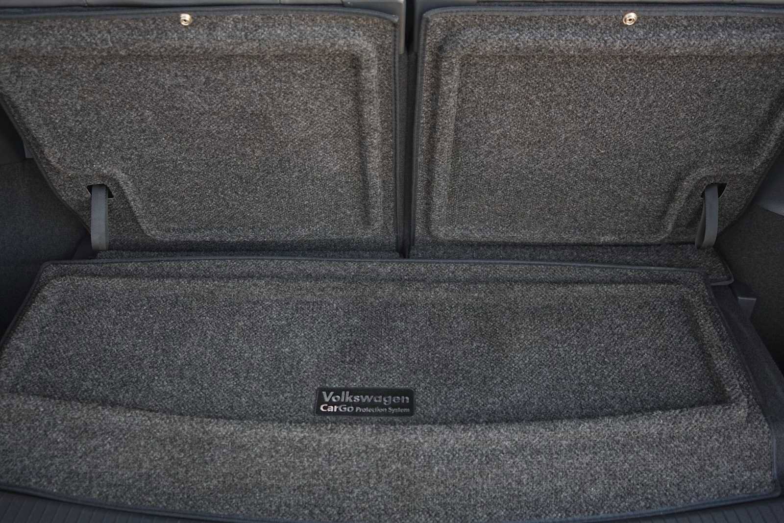 Used 2020 Volkswagen Tiguan SE w/ Panoramic Sunroof Package FWD image 27
