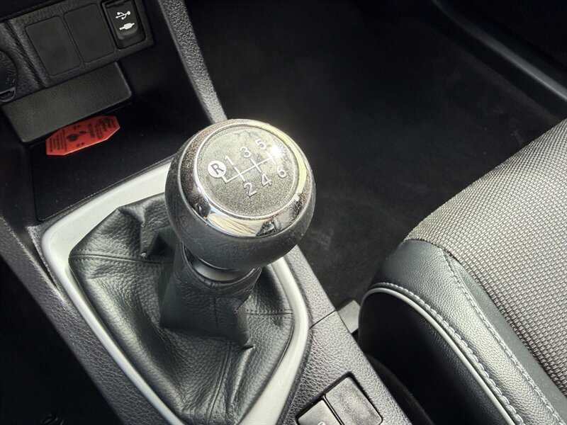 Used 2014 Toyota Corolla S FWD image 27