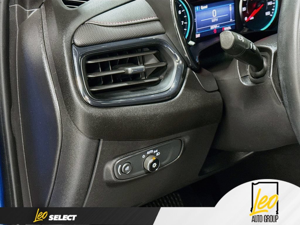 Used 2024 Chevrolet Equinox RS w/ LPO, Floor Liner Package FWD image 13