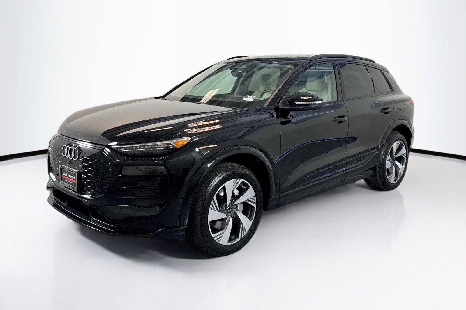 Used 2025 Audi Q6 e-tron Premium Plus w/ Premium Plus