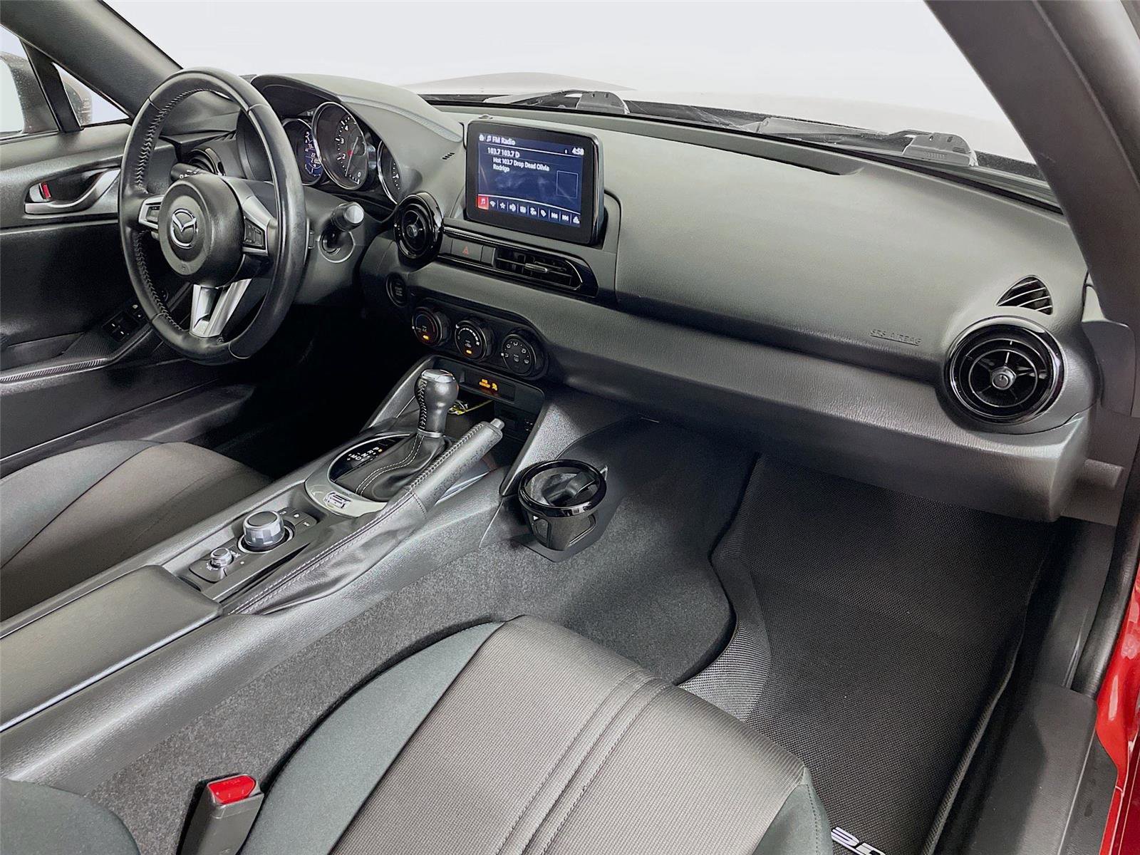 Used 2021 MAZDA MX-5 Miata Sport RWD image 26