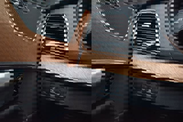 New 2024 Volvo XC90 T8 Plus w/ Protection Package Premier image 26