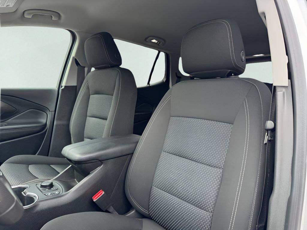 Used 2022 GMC Terrain SLE w/ Driver Convenience Package FWD image 12