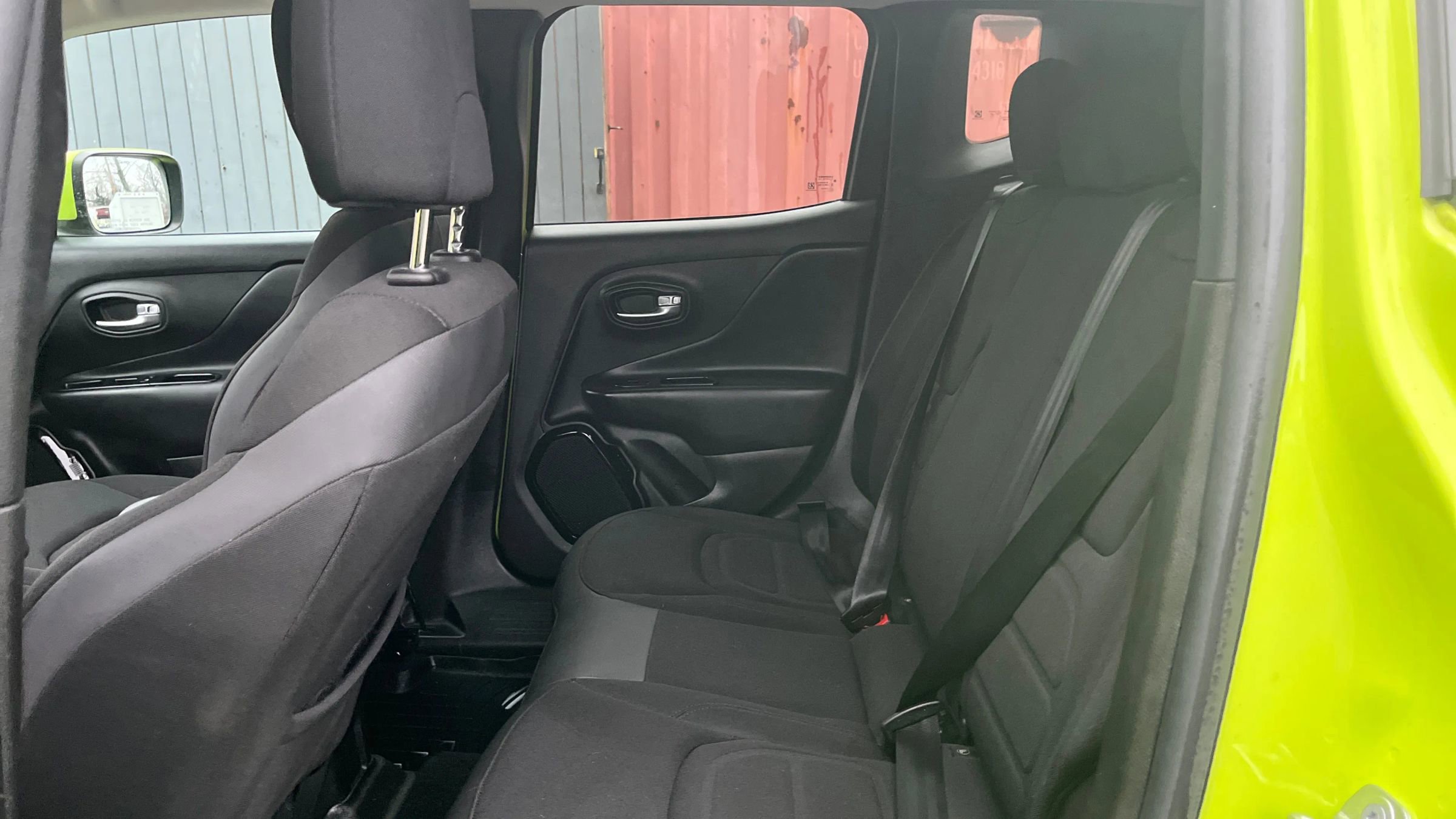 Used 2017 Jeep Renegade Altitude AWD/4WD image 10