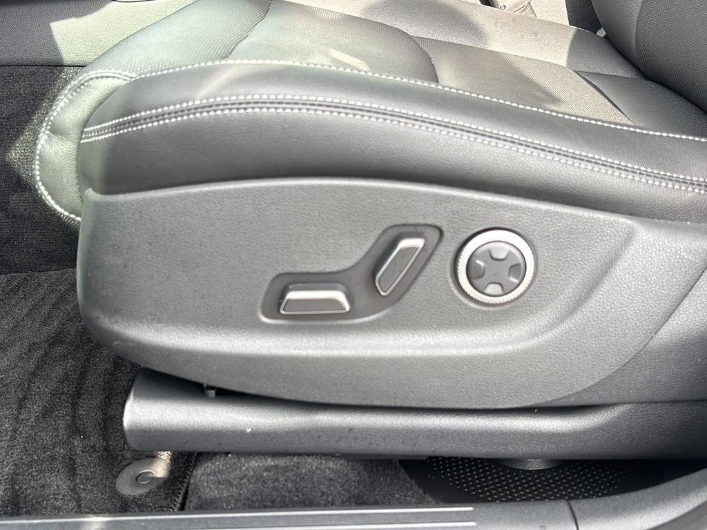 Certified 2026 Genesis GV70 2.5T image 19