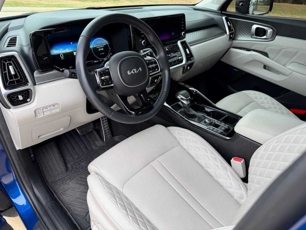 Used 2023 Kia Sorento SX image 14