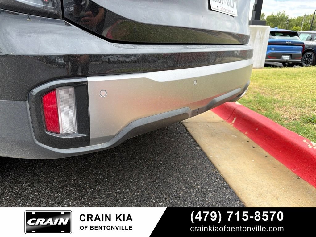 Used 2025 Kia Telluride SX FWD image 5