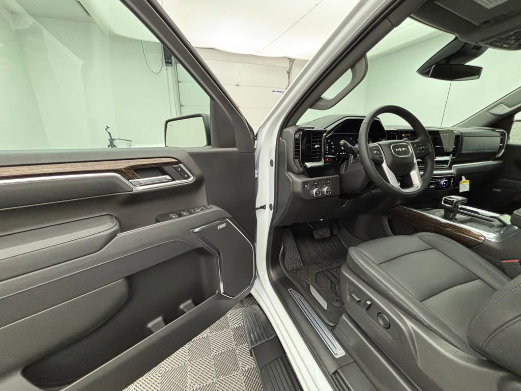 New 2026 GMC Sierra 1500 Elevation w/ Elevation Premium Package image 16
