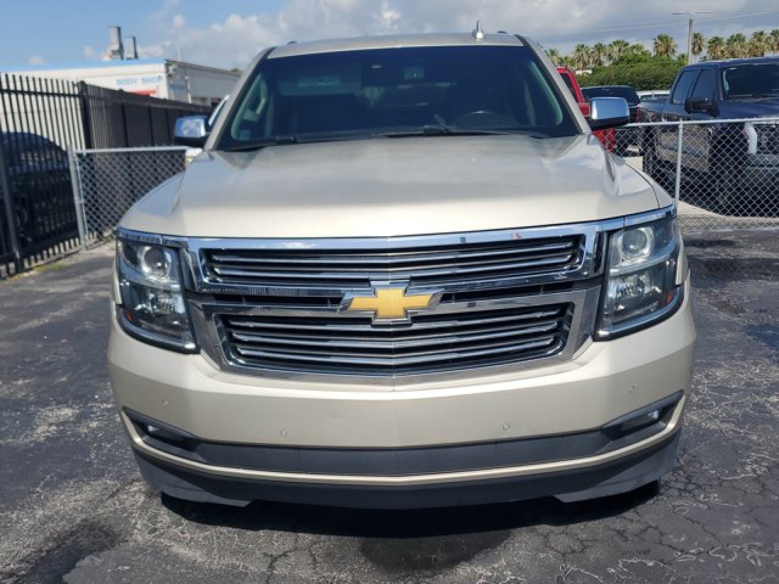 Used 2015 Chevrolet Suburban LTZ RWD video 2