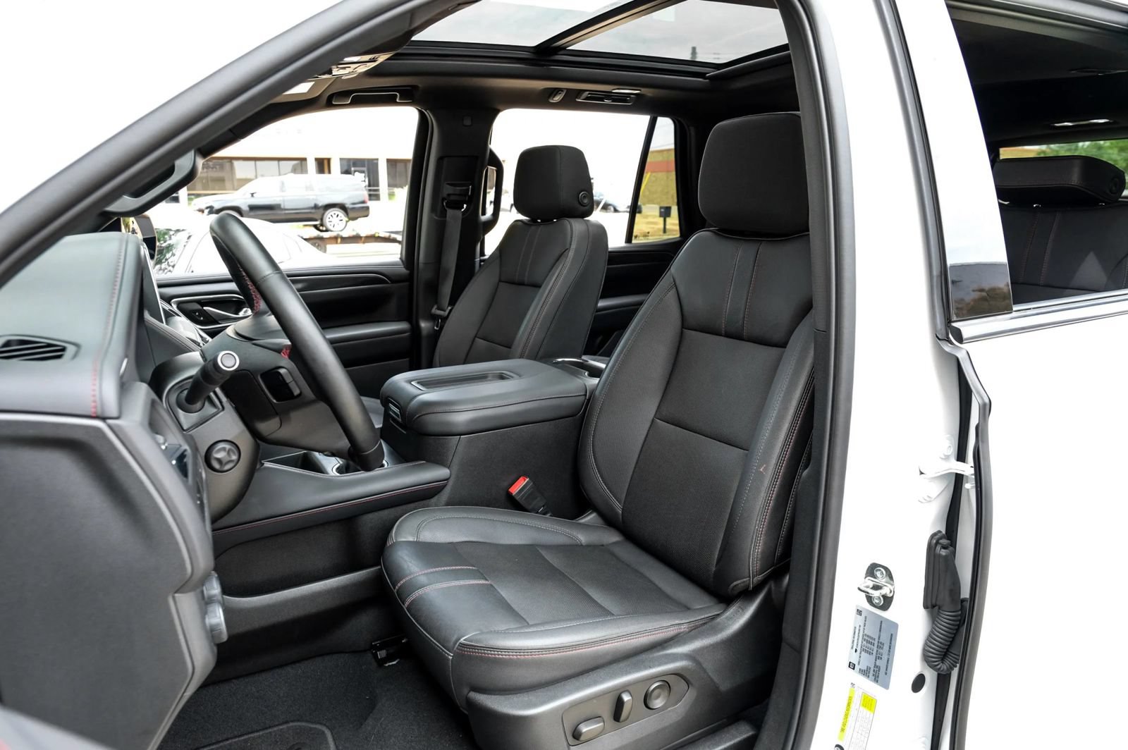 Used 2023 Chevrolet Tahoe RST w/ Luxury Package AWD/4WD image 41
