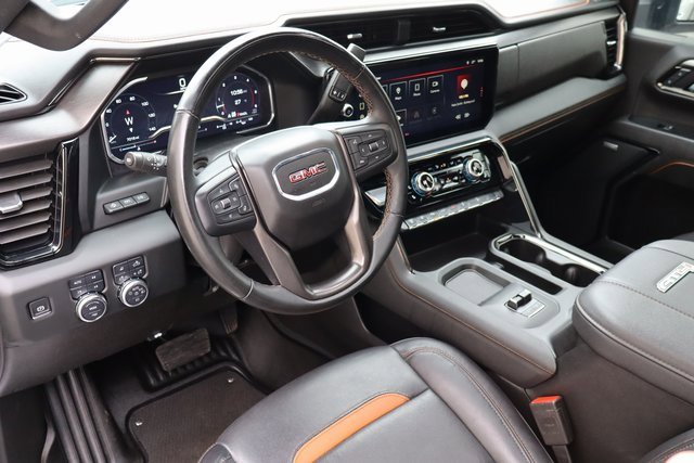 Used 2025 GMC Sierra 2500 AT4 w/ AT4 Premium Plus Package image 5