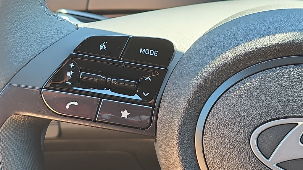 New 2026 Hyundai Elantra SEL Sport Premium FWD image 24