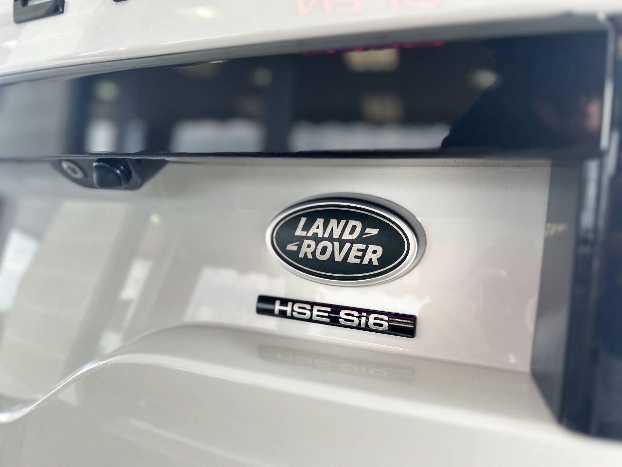 Used 2019 Land Rover Discovery HSE Luxury AWD/4WD image 15