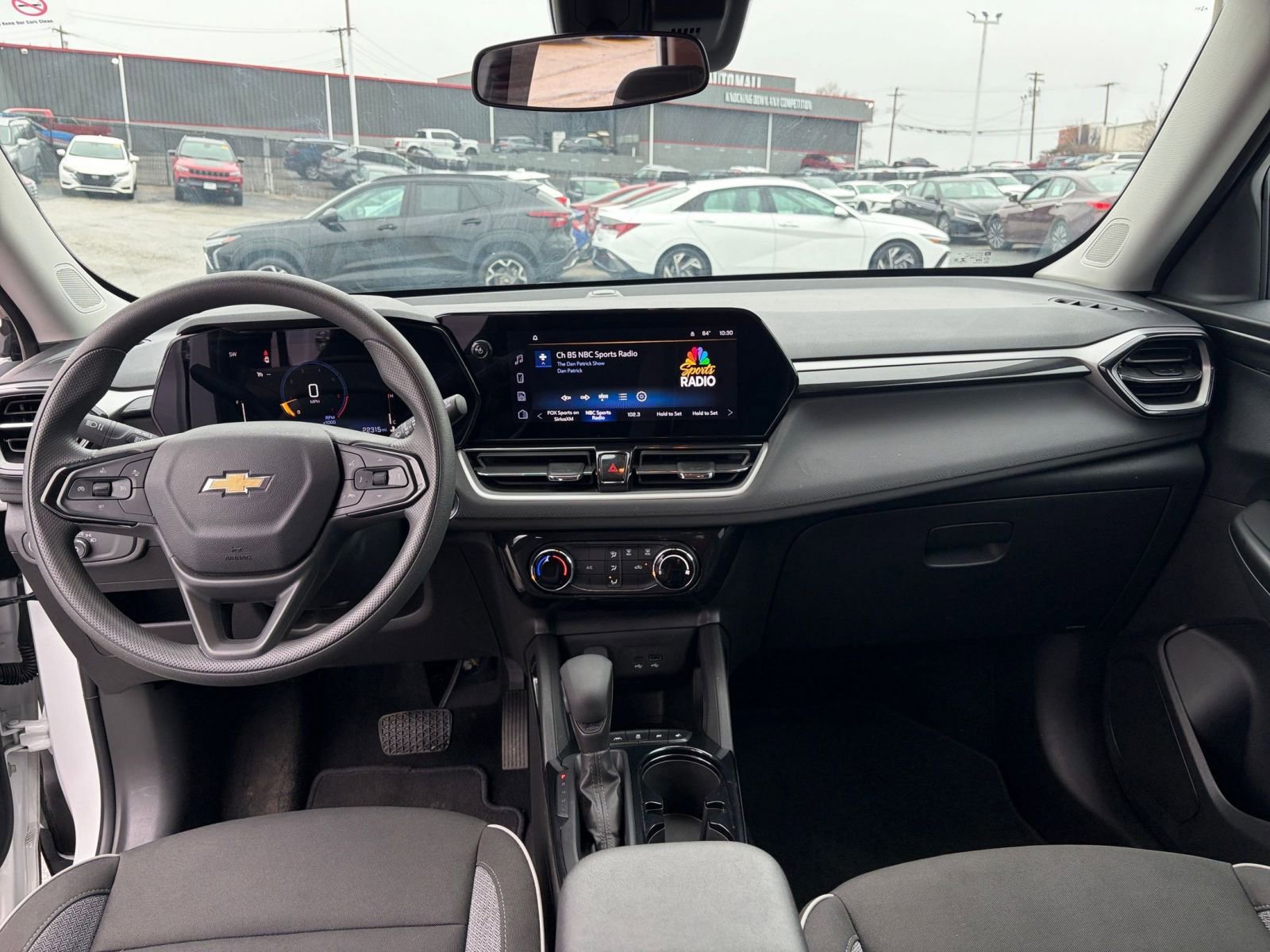 Used 2025 Chevrolet TrailBlazer LT image 32