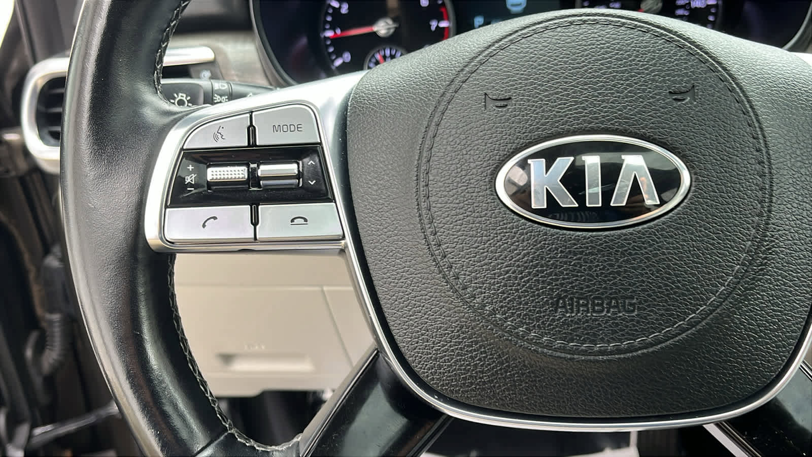 Used 2021 Kia Telluride EX w/ EX Premium Package AWD/4WD image 12